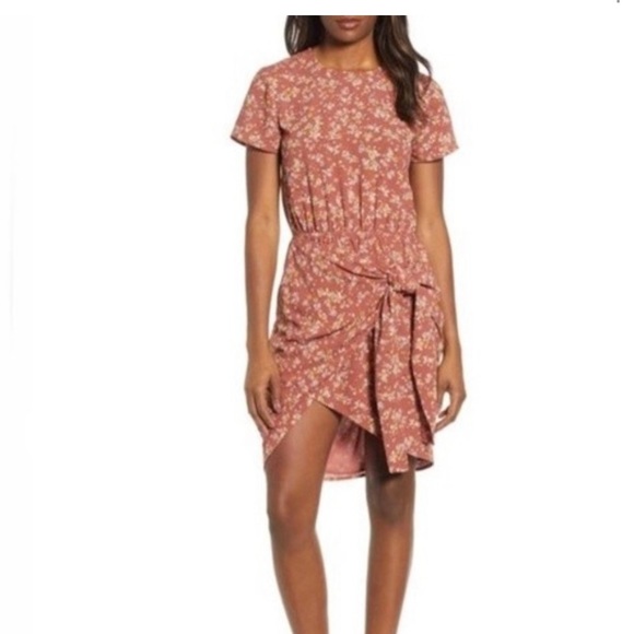 1. State Heritage Bouquet Tie Front Dress Floral - Picture 2 of 8